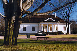  Krakw, Centrum Kultury 
 'Dworek Biaoprdnicki' 