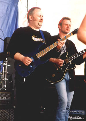  Krzysztof Misiak i Marek Raduli, Wrocaw, Gitarowy Rekord Guinnessa, 2004 