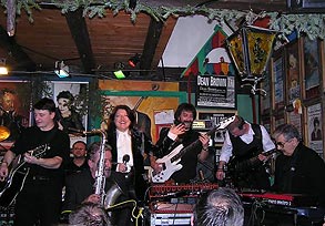  CARRANTUOHILL i goście 
 Muzyczna Owczarnia, 15.I'2005 