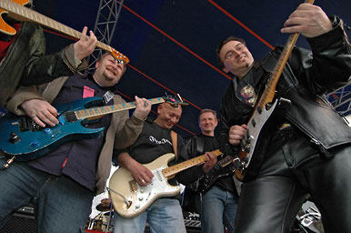  Marek Raduli - rekord Guinnessa 
 Koncert we Wrocławiu, 1 V '2006 